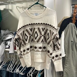 Old Navy new sweater size medium